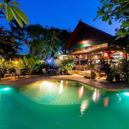 Shanti Lodge Phuket Chalong Exterior foto