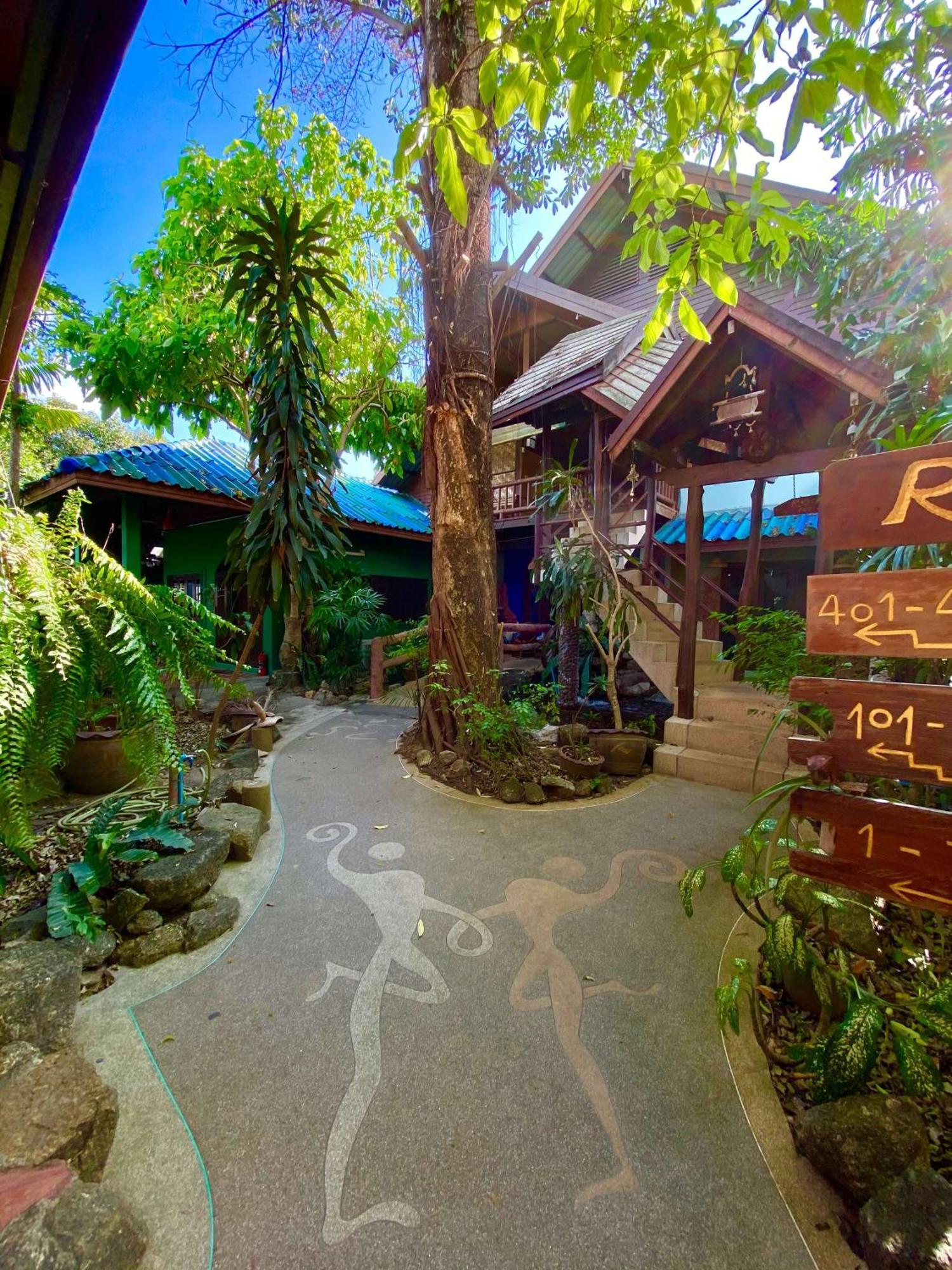 Shanti Lodge Phuket Chalong Exterior foto